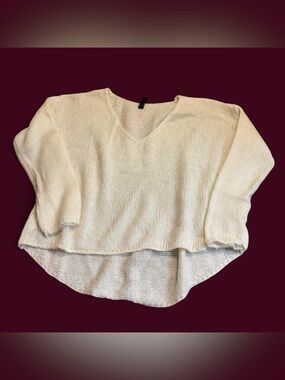 Off White V-Neck Lightweight Knit Sweater